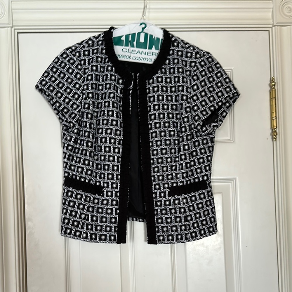 Chic Black and White Women's Jacket